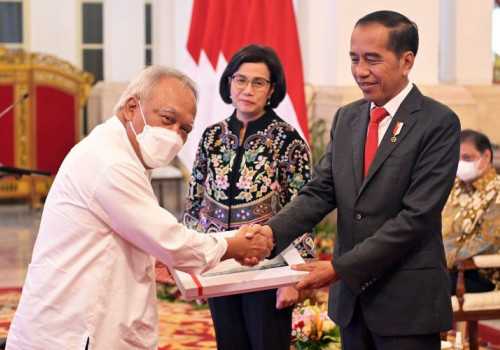 Presiden Jokowi Serahkan DIPA dan TKDD Tahun 2023