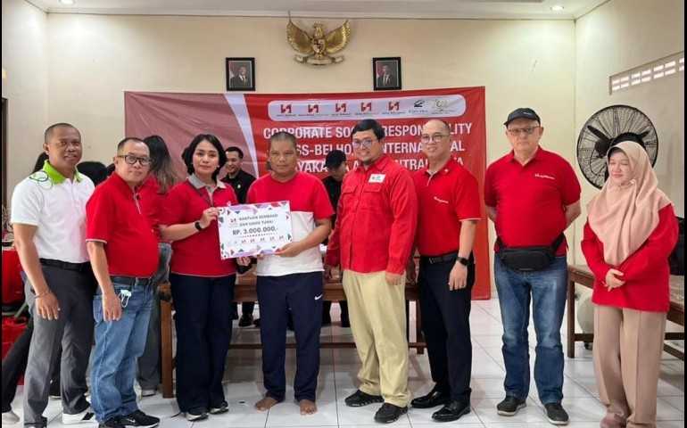 Momen Penuh Empati, Swiss-Belhotel Joglosemar Serahkan Bantuan Sembako untuk Griya PMI Peduli