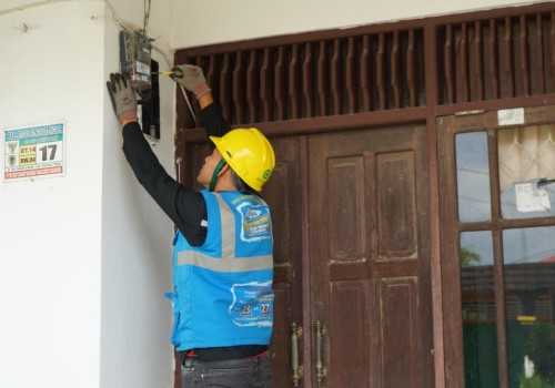 Semangat Hari Pahlawan, PLN Luncurkan Program Power Hero, Beri Diskon 50 Persen Tambah Daya