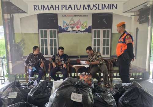 Optimalisasi Barang Hilang, KAI Daop 1 Jakarta Serahkan Barang Kedaluwarsa ke Lembaga Sosial
