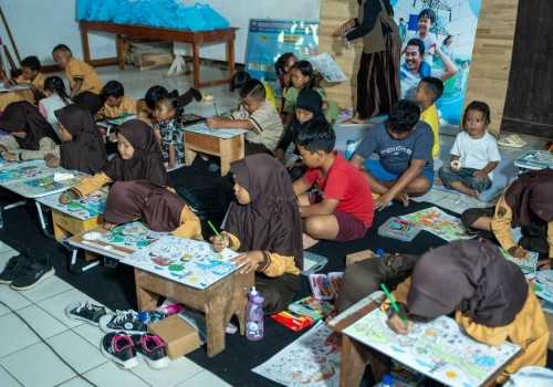 PLN Gelar Sosialisasi Hidup Aman di Dekat Jaringan Transmisi Listrik: Edukasi Warga Soal Jarak Aman dan Ruang Bebas