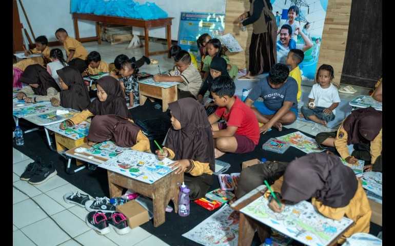 PLN Gelar Sosialisasi Hidup Aman di Dekat Jaringan Transmisi Listrik: Edukasi Warga Soal Jarak Aman dan Ruang Bebas