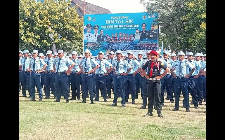 SMK Bina Utama Kendal Gelar Bintalsik 2025, 2.068 Siswa Ditempa Fisik dan Mental