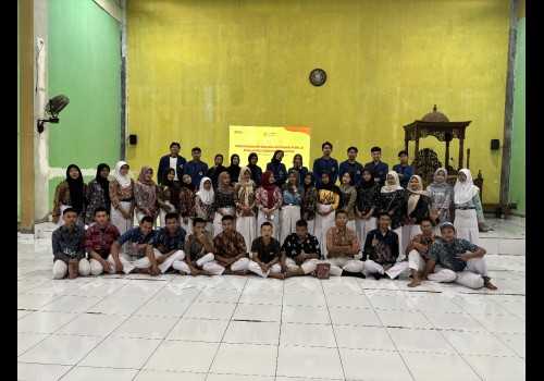 Mahasiswa USM Ajak Pelajar SMKN 1 Semarang Bahas Literasi Digital dan Bahaya Cyberbullying