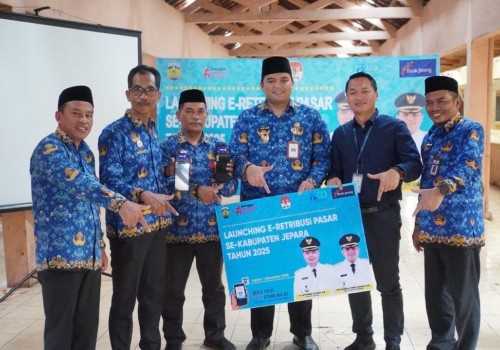 Wujudkan Transparansi, Bank Jateng Dukung Penuh Aplikasi e-Retribusi Pasar Jepara