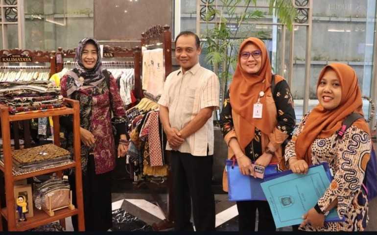 DPRD Jateng Dorong Penguatan Ekonomi Kreatif Lewat Kunjungan ke Sentra Batik Laweyan