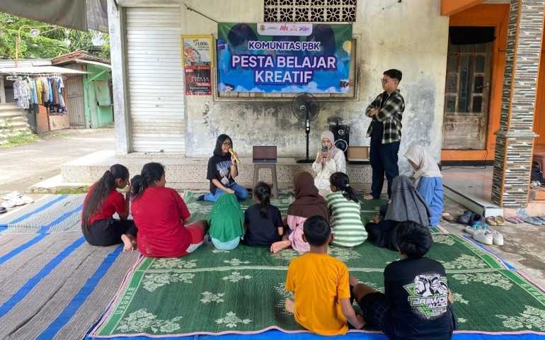 Mahasiswa USM Gelar Kegiatan “Pesta Belajar Kreatif” Untuk Tingkatkan Literasi Digital Anak-Anak