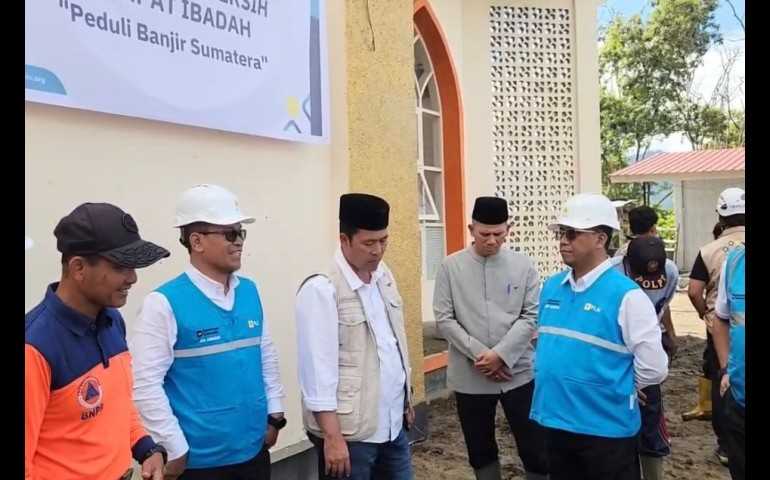 Direksi dan Relawan PLN Turun Langsung Pastikan Percepatan Pemulihan Fasilitas Umum di Aceh