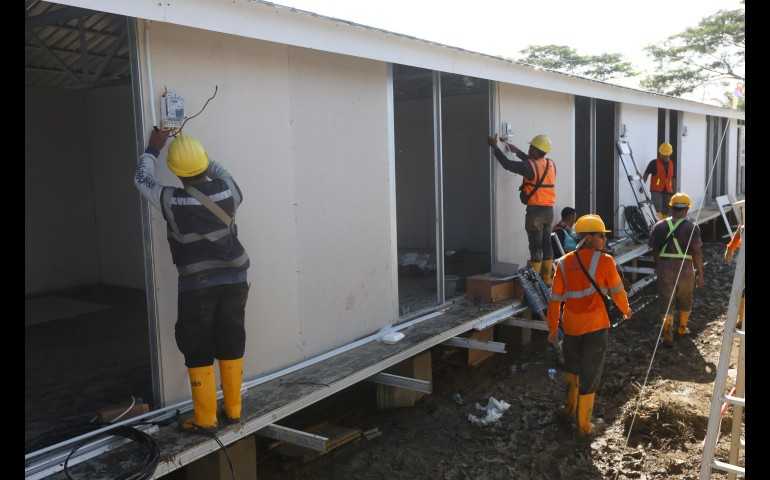 Danantara Sinergikan BUMN Bangun Huntara di Aceh Tamiang, PLN Sambung Listrik untuk Semua Rumah dan Fasum