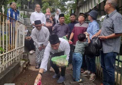 Awali HPN 2026, PWI Jateng Tabur Bunga dan Doakan Wartawan Senior