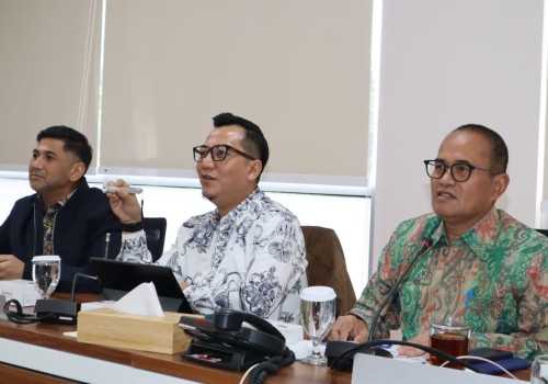 BPH Migas Dorong Roadmap FSRU untuk Perkuat Keandalan Pasokan Gas Bumi di Jawa Timur