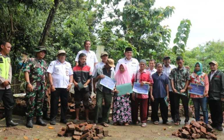 Bank Jateng Salurkan Bantuan RTLH bagi Korban Bencana