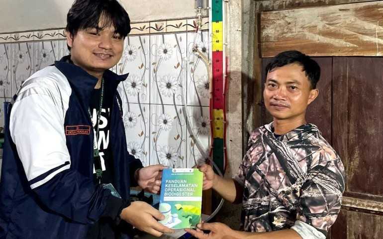 Mahasiswa UNDIP Perkenalkan HAZOP dan NFPA 704, Tingkatkan Keselamatan Operasional Biodigester di Desa Tangkisan