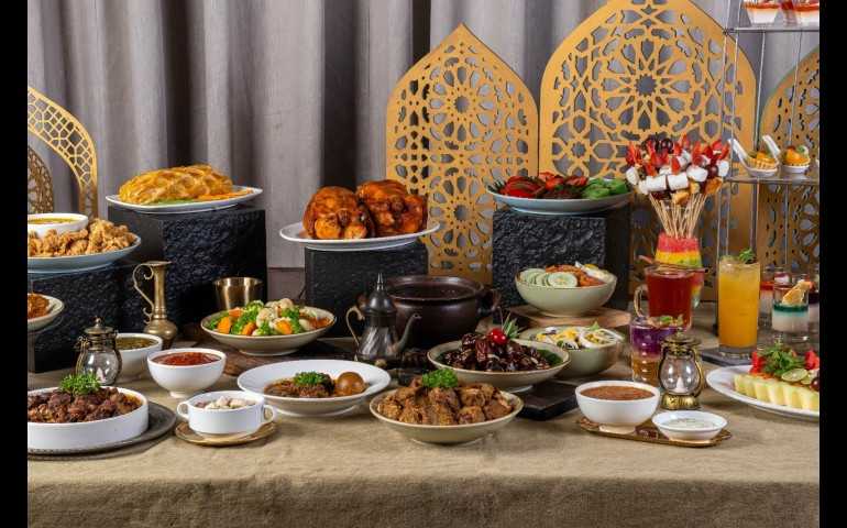 Hotel GranDhika Pemuda Semarang Hadirkan Iftar Rasa, Cerita dan Kebersamaan, Sajikan Live Station Spesial hingga Undian Emas