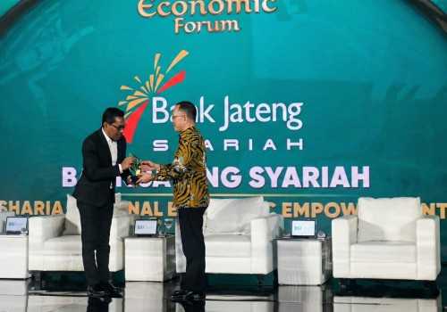 Berdayakan UMKM, Bank Jateng Syariah Raih Penghargaan 2026