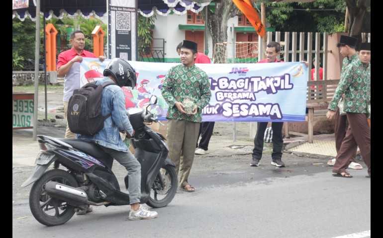 JNE Rayakan Ramadan 1447 H, Gulirkan Promo Pengiriman hingga Aksi Sosial