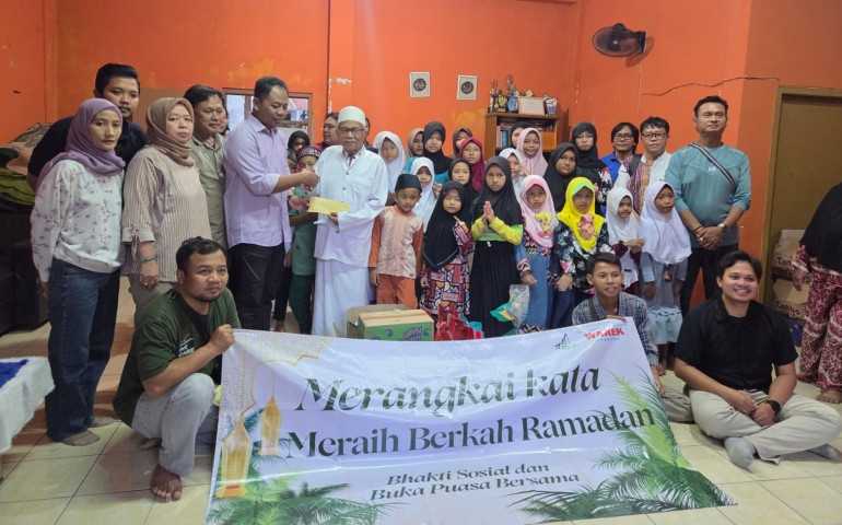 Hangatnya Ramadan, Wartawan Ekonomi Semarang Tebar Kepedulian di Panti Tarbiyatul Yatim