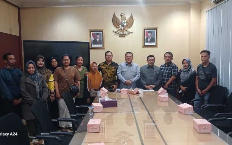 Puluhan Anggota dan Nasabah Koperasi Bhakti Makmur Jaya, Mengadu ke Ketua DPRD Kendal