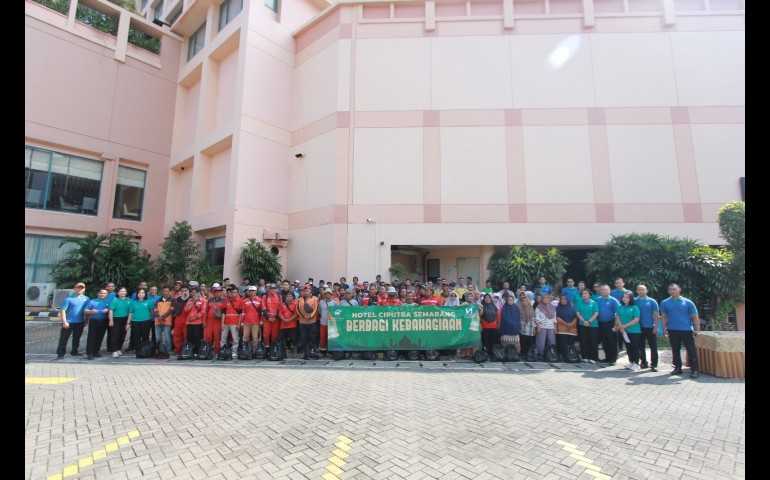 Hotel Ciputra Semarang Salurkan 200 Paket Sembako, Tebar Kepedulian di Bulan Ramadan