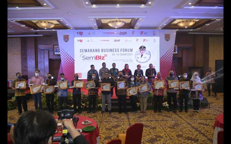 Plt Wali Kota Semarang Hevearita,  Ajak Investor Kembangkan Kota Semarang