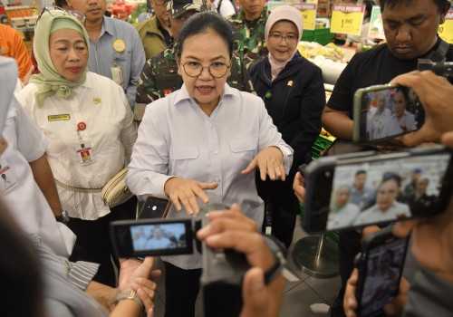 Respons Cepat, Pemkot Semarang Bersihkan dan Perbaiki Fasilitas Pascajebolnya Tanggul Plumbon