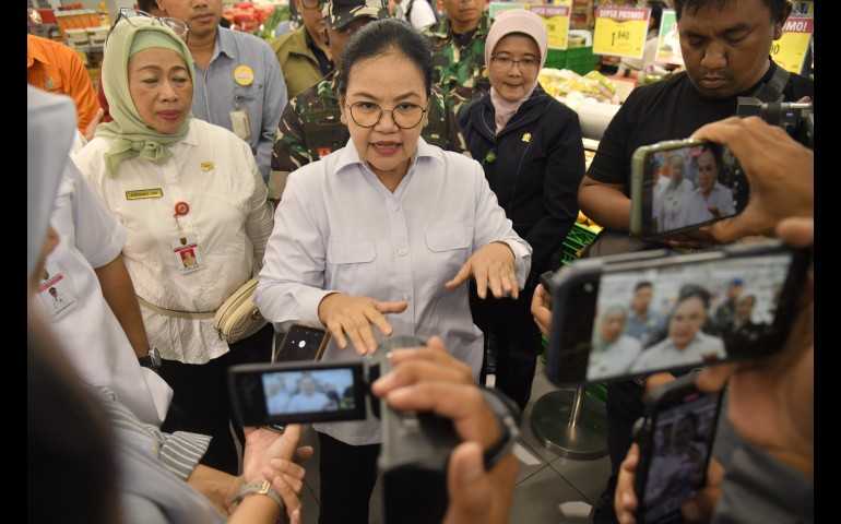 Respons Cepat, Pemkot Semarang Bersihkan dan Perbaiki Fasilitas Pascajebolnya Tanggul Plumbon