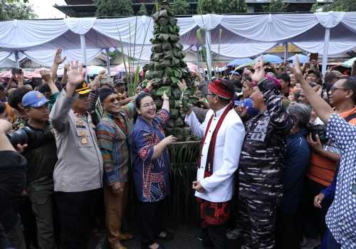 Pemkot Semarang Padukan Mahakarya dan Sesaji Rewanda untuk Memuliakan Tradisi Goa Kreo