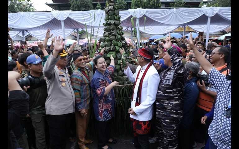 Pemkot Semarang Padukan Mahakarya dan Sesaji Rewanda untuk Memuliakan Tradisi Goa Kreo