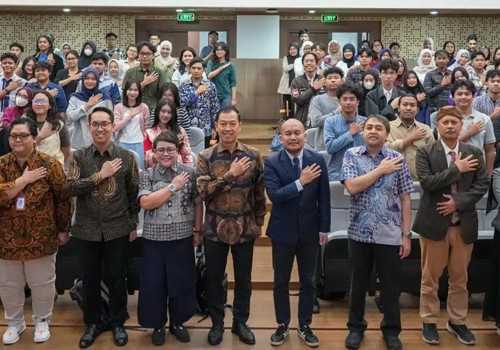 Kemenlu RI Sambangi UNDIP, Hadirkan Kuliah Public Diplomacy dan Film 12 Mile