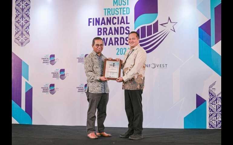 Bank Jateng Sabet Gelar Bank Pembangunan Daerah Terpercaya di Ajang Nasional