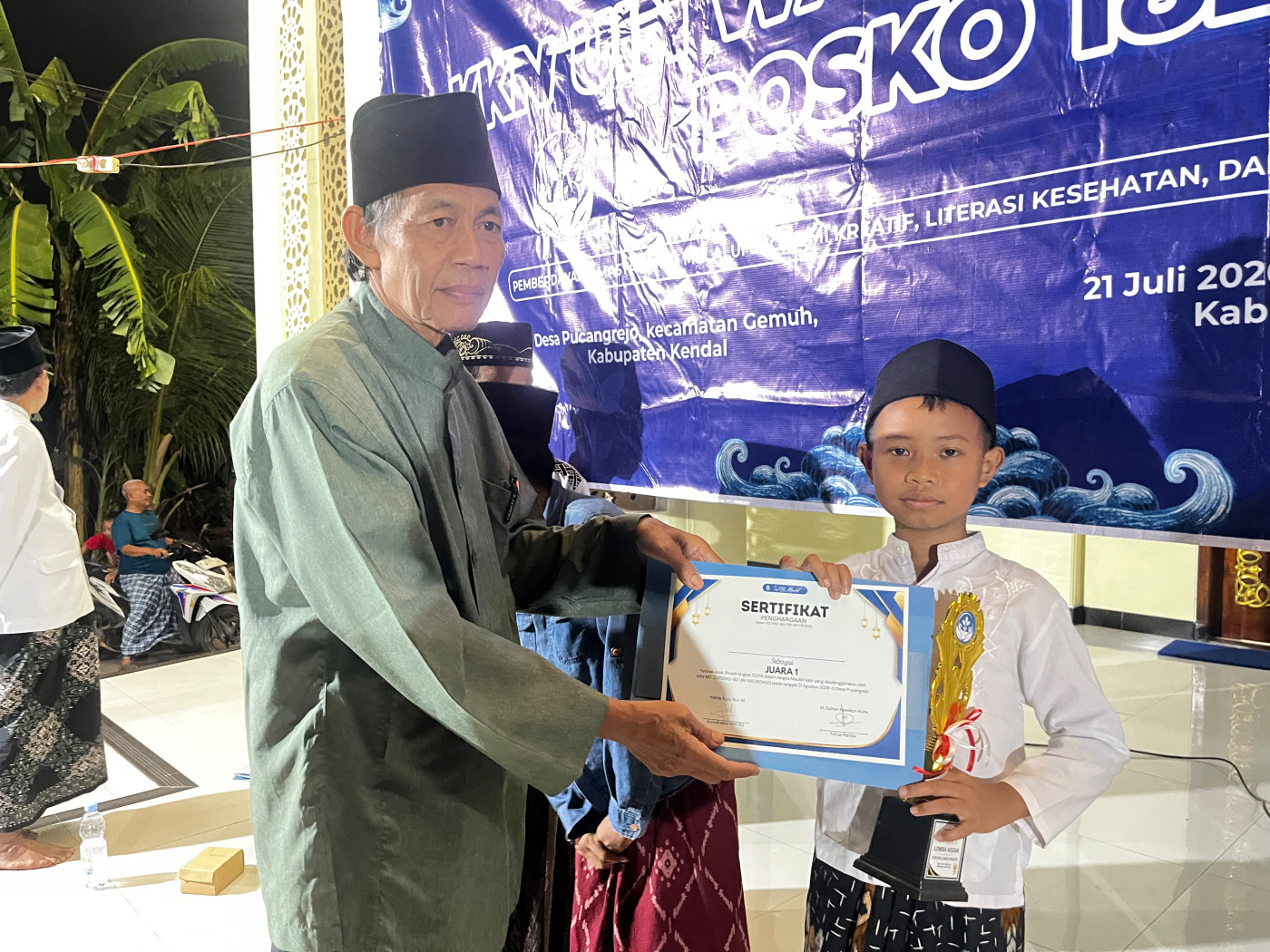 Gambar tambahan berita