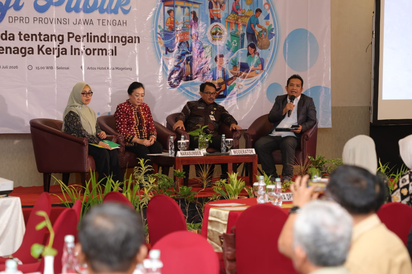 Gambar tambahan berita