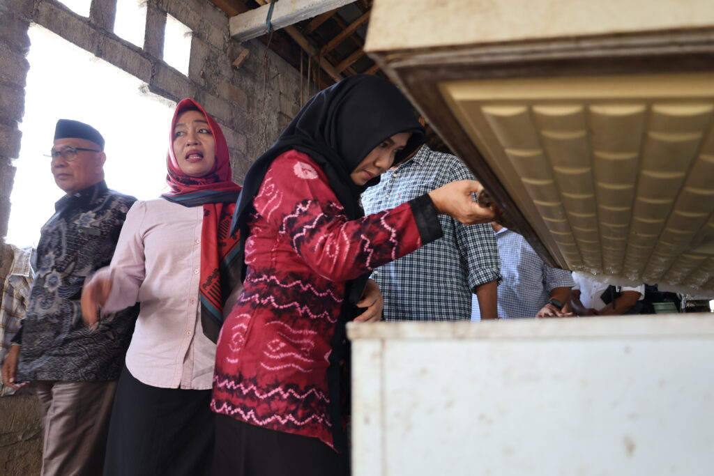 Gambar tambahan berita