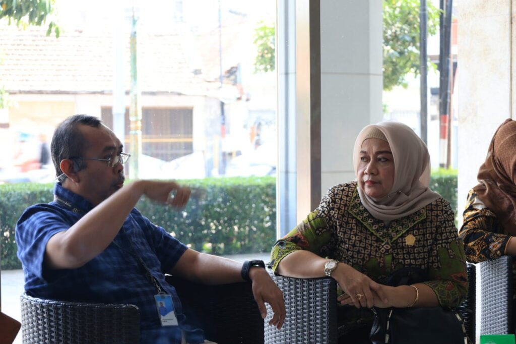 Gambar tambahan berita